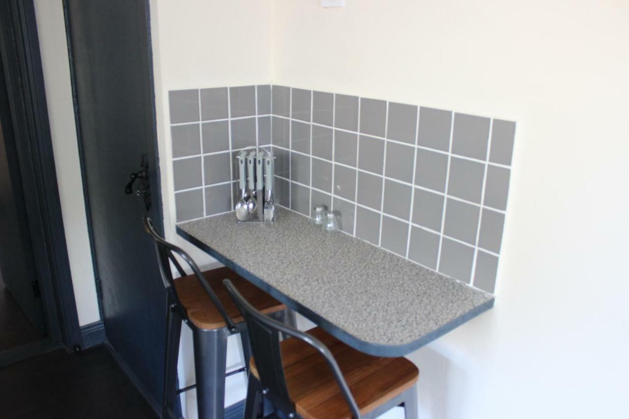 Donegal Lodgings - Apt 1 Apartment Donegal Town Екстериор снимка